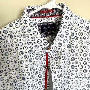 Across the Pond Mens Short Sleeve Button Shirt L